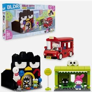 BLDR Hello Kitty Deluxe Playset & 6_1.5" Figure Hello Kitty's Delightful Day NWT